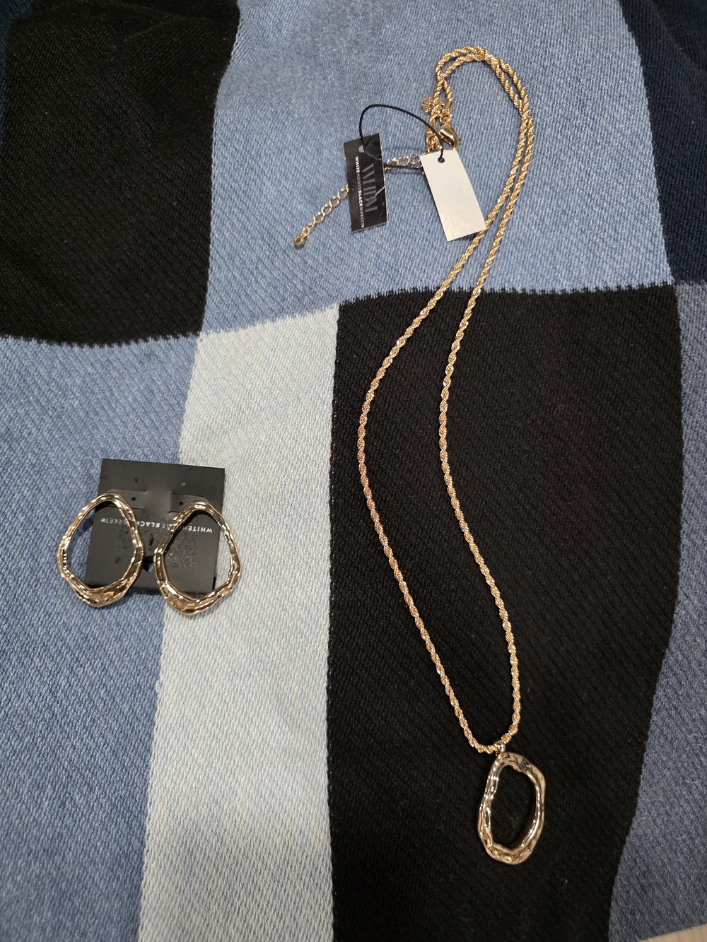 Gold Sculpural Pendant Necklace and Hoop Earrings Set